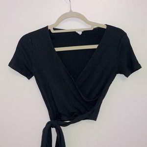 Tie crop top